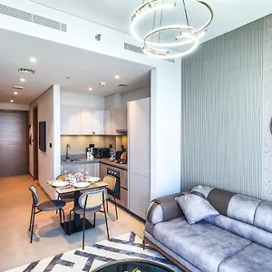 شقة By Latinem Luxury 1br Holiday W2817 Near Burj Khalifa, دبي